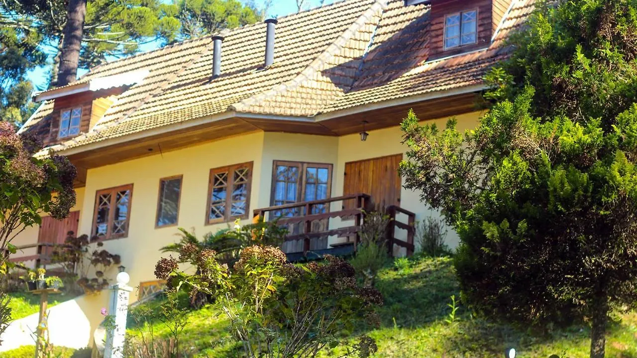 德坎普斯 - 杜若尔达奥山林小屋 Campos do Jordão